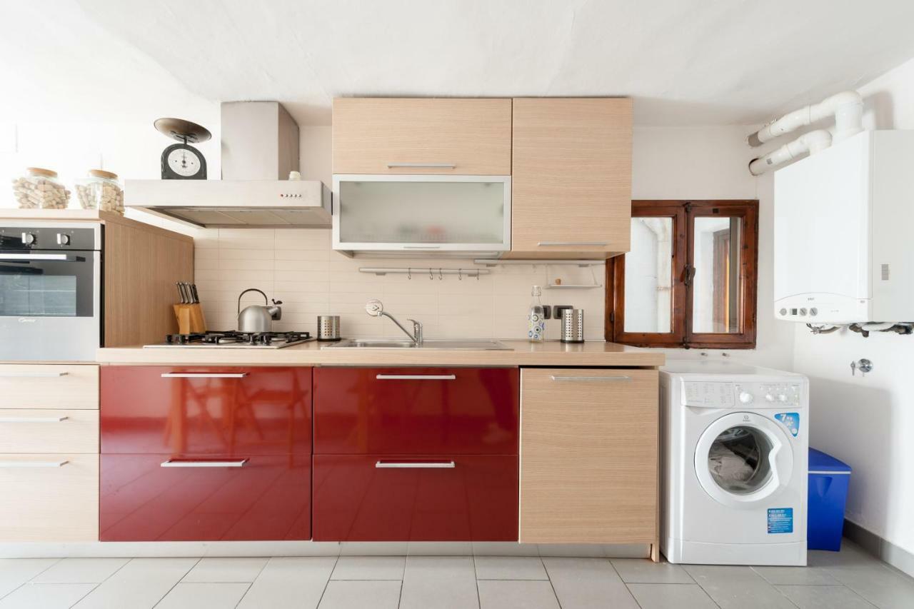 Like A Local In Oltrarno Apartment ฟลอเรนซ์ ภายนอก รูปภาพ